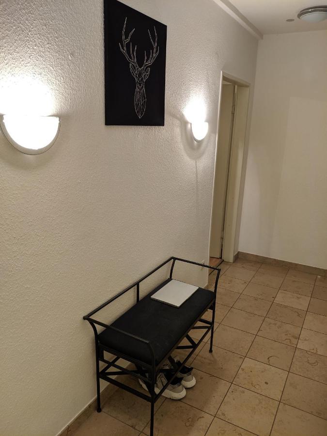 Zen Apartments - Geraumig Fur 4 - Zentral - Balkon - Netflix Karlsruhe Ngoại thất bức ảnh